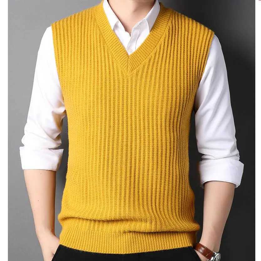 2024 Sweater Vest Men Plus Size S-4XL Spring Autumn Oversize Mens Vests Solid Simple All-match V-neck Couples Retro Khaki SoftXJ241221