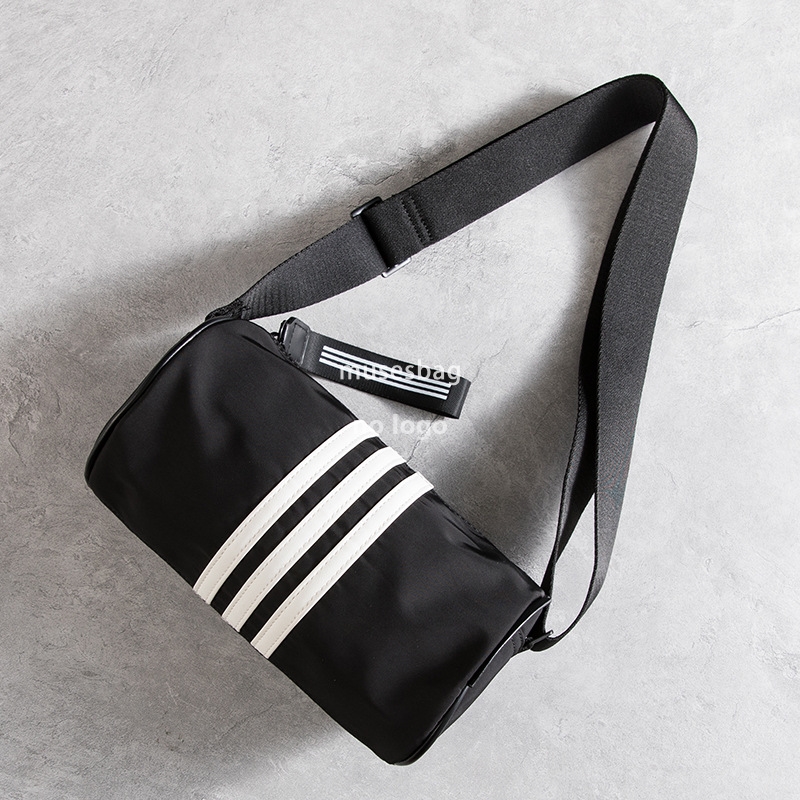 Korean fashion men's and women's cyder personality everything simple mobile phone niche striped small body casual crossbody bag 668a