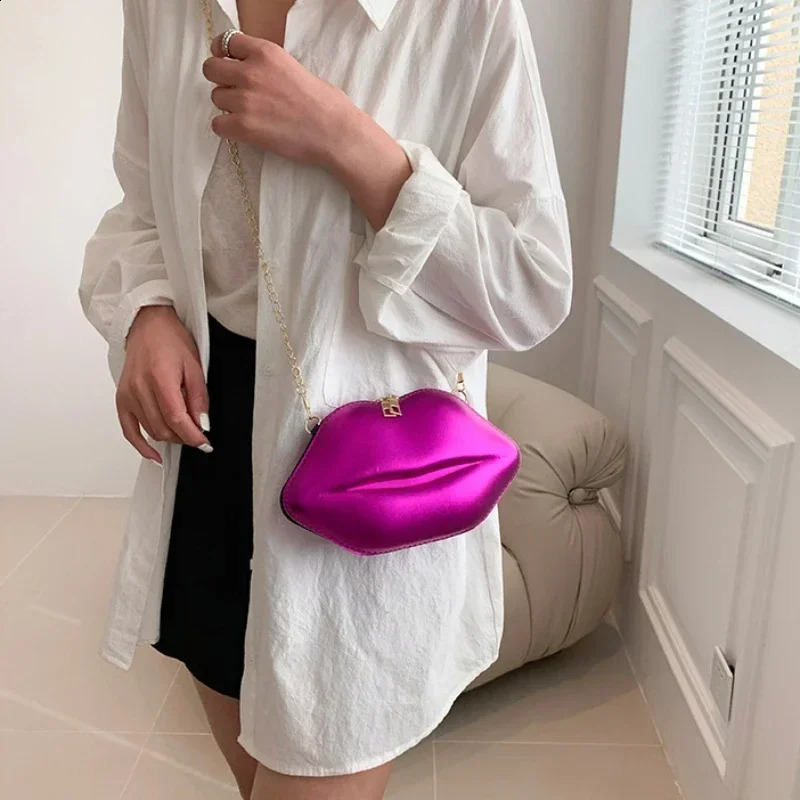 Mini Bags for Women 2023 Fashion Allmatch Womens Shoulder Bag PU Solid Color Zipper Crossbody Patent Leather Lip Chain 240816Z