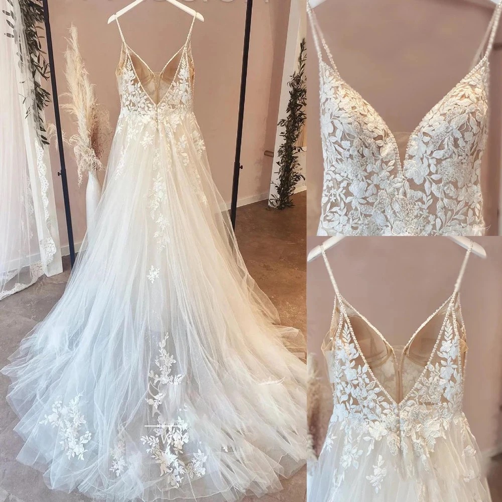 Vintage Spaghetti Straps Lace V-Neck Bead Tulle Beach Bride Dress Sexy Sleeveless Backless Long Wedding Party Gown