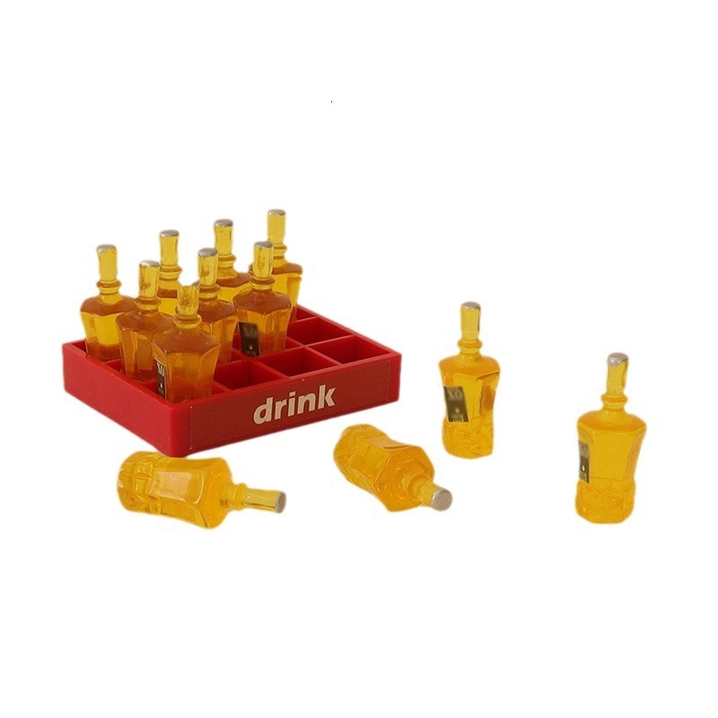 Miniature simulation of foreign wine bottles, beverage baskets, baby houses, decorative accessories, handicrafts, scene ornaments