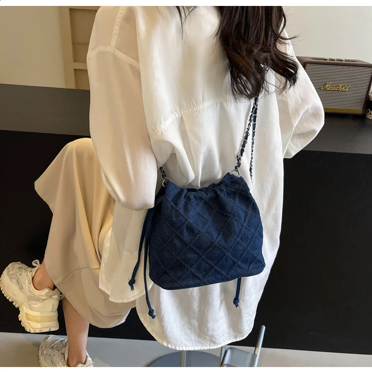 Denim Bucket Shoudler Crossbody Bag for Women Casual Tote Handbag and Purses 2024 Trendy Clutches Ladys Messenger 240816Z