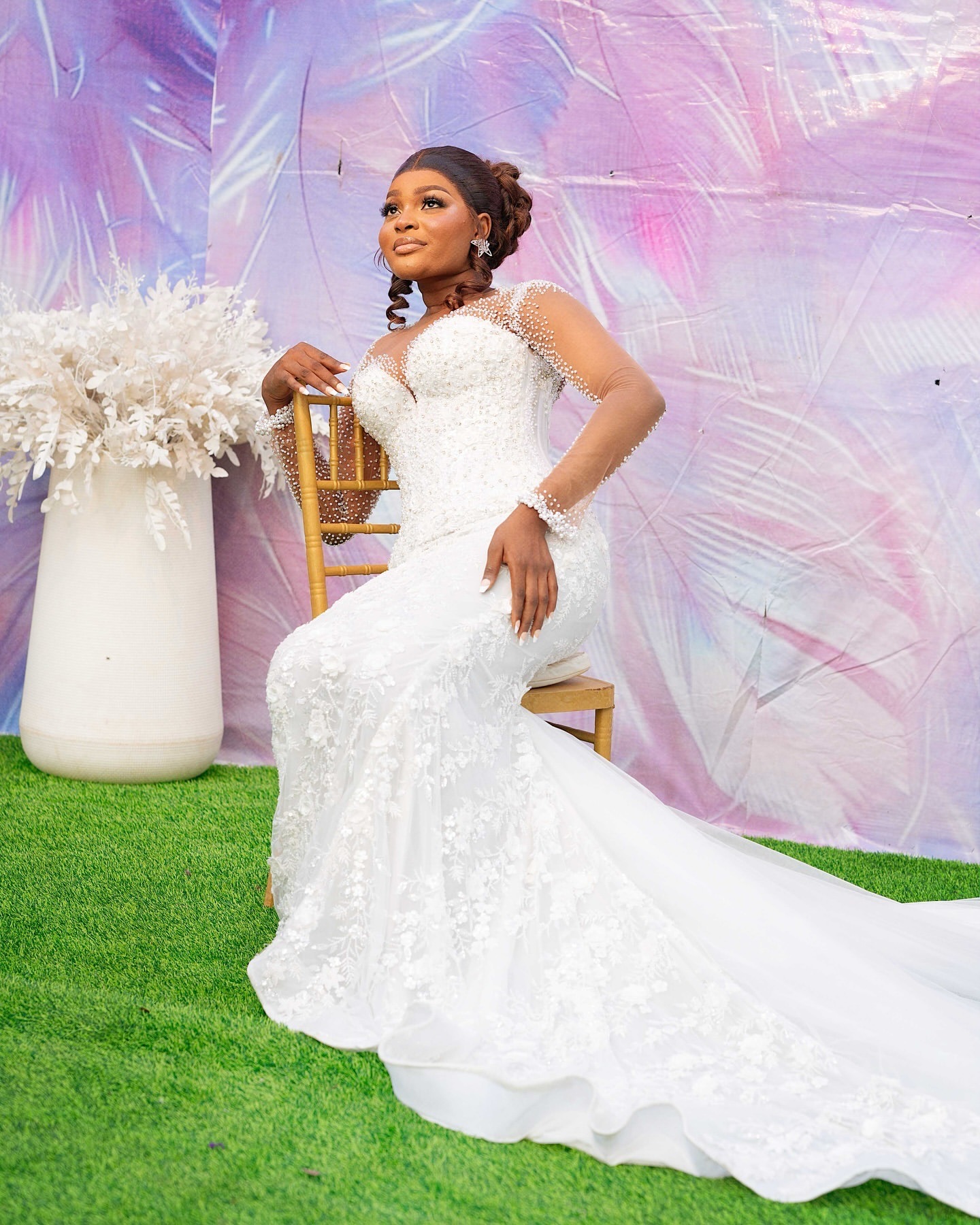 2024 Ivory Mermaid Wedding Dress Pearls Sheer Neck Full Sleeves Lace Vintage Elegant Bridal Gowns Dresses ZJ202