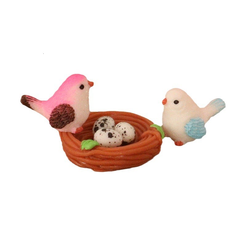 Cute Miniature Birdhouse & Moss Design Resin Artwork - Perfect Garden or Shelf Accessory