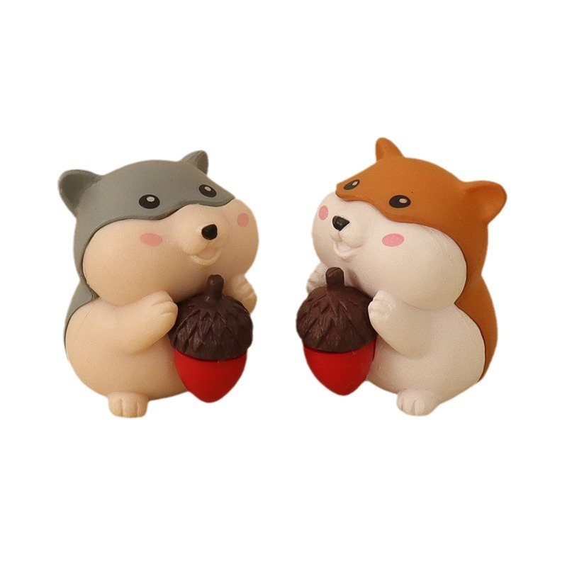 Cartoon creative mini cute hamster pine cone micro landscape gardening OB11 home decoration desktop ornament