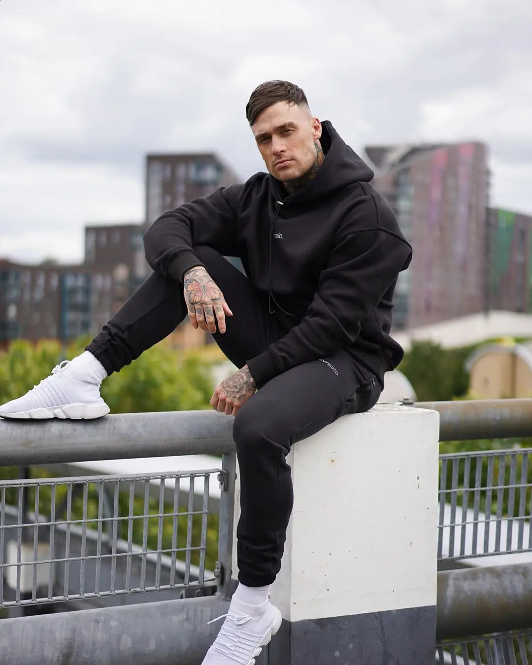 Mens Sports Suit Mens Fall Loose Letter Hoodie Suit Stretch Fitness Long Sleeve Hoodiejogging Pants Two-piece 240816