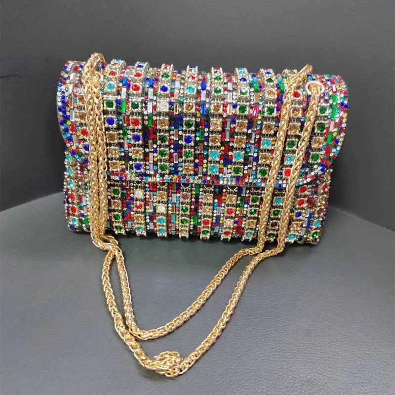 2024 Chain Crossbody Bag Diomand Purse Well Made Evening Party Bags Bolsas For Women 240816Z
