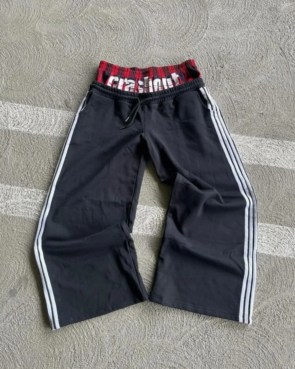 Harajuku loose Y2K fashionable simple striped mens casual pants retro high waisted hiphop and womens sports 240827