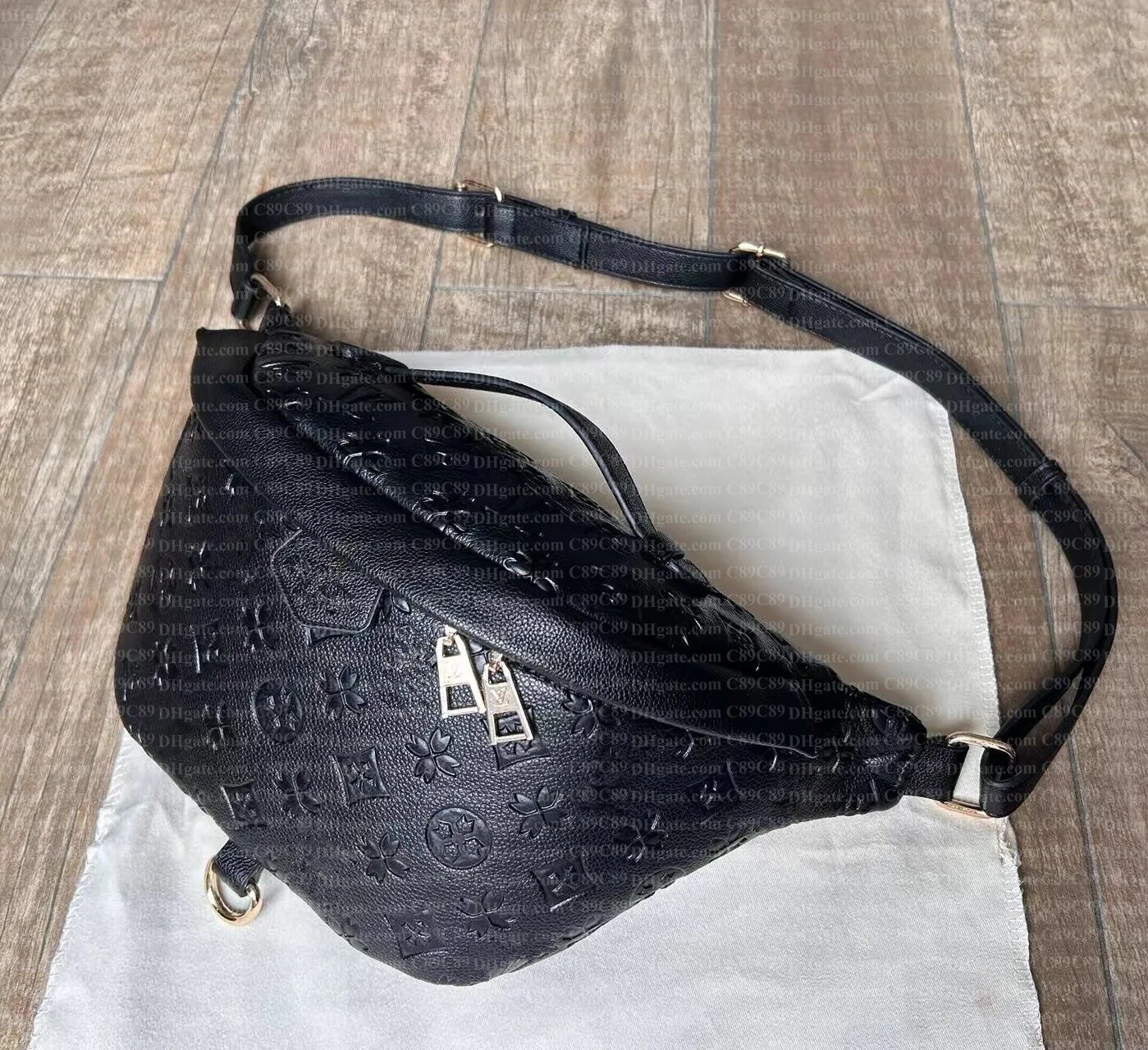 Sac de créateur Bumbag Cross Cross Body Sacs Tempérament Bum Sac Men Femmes Fanypack BUM FLOOS FLOORS FLORRE À RACLOP