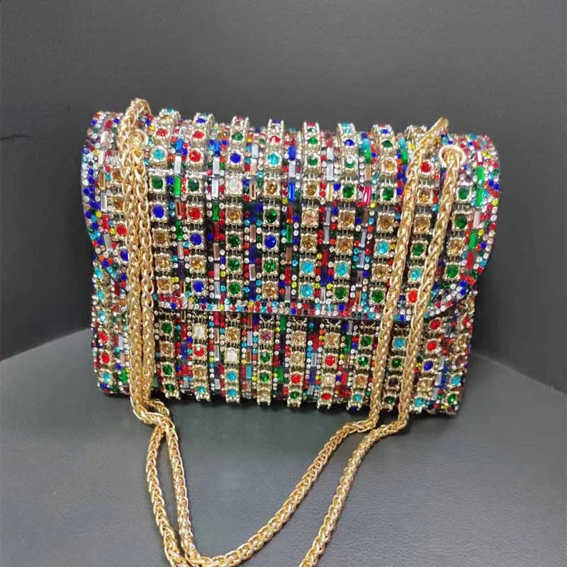 2024 Chain Crossbody Bag Diomand Purse Well Made Evening Party Bags Bolsas For Women 240816Z
