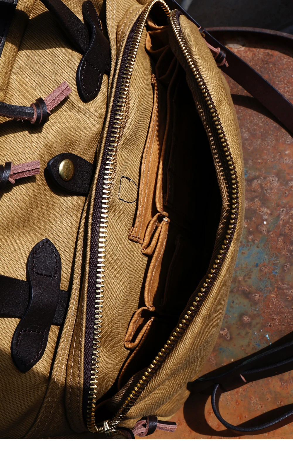 Tailor o 70258 American Heavy Canvas Size 39*34*9cm Saddle Leather Shoulder Strap Business Computer Bag 240816 09d0