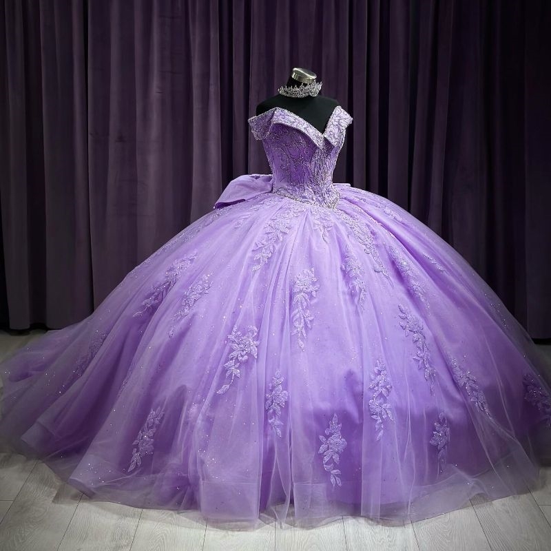 Lavender Shiny Quinceanera Dresses Off the Shoulder Lace Applique Sequins Beads Tull Mexican Sweet 16 Vestidos De XV 15 Anos