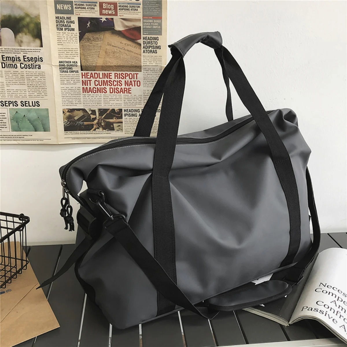 Handheld travel bag large capacity sports and fitness bag lightweight storage luggage bag one shoulder crossbody travel bag 240819