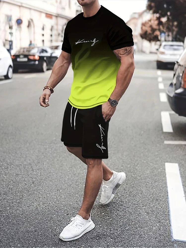 2024 Summer Mens Casual Suit Street Fashion Loose and Comfortable T-Shirt Outdoor Sports Running Shorts Novel Text Printing 240816