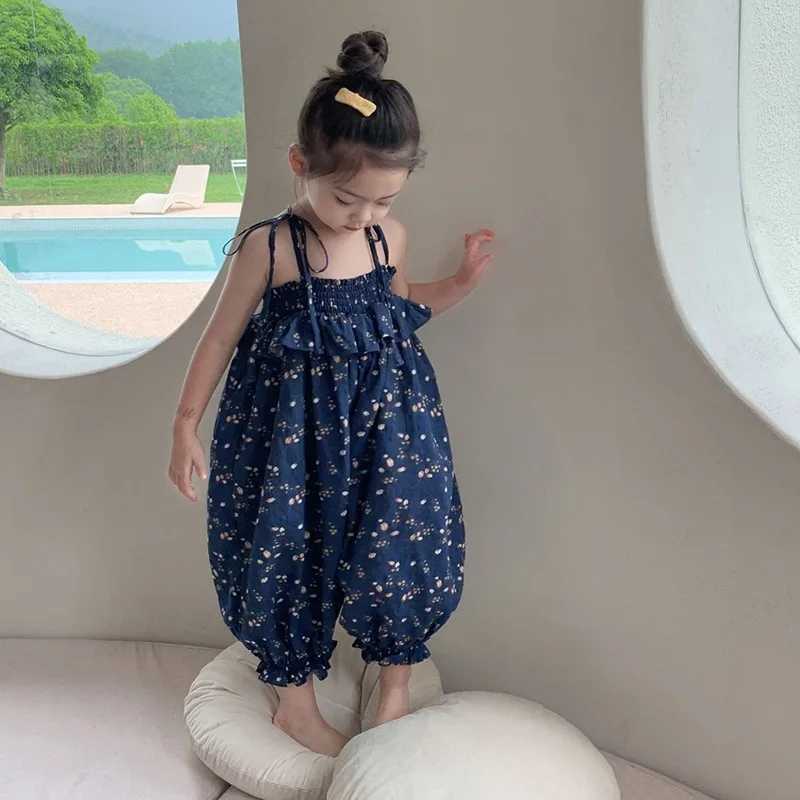 Summer girls floral lace jumpsuit girls sweet pine bud cross pants childrens top with shoulder straps W240806