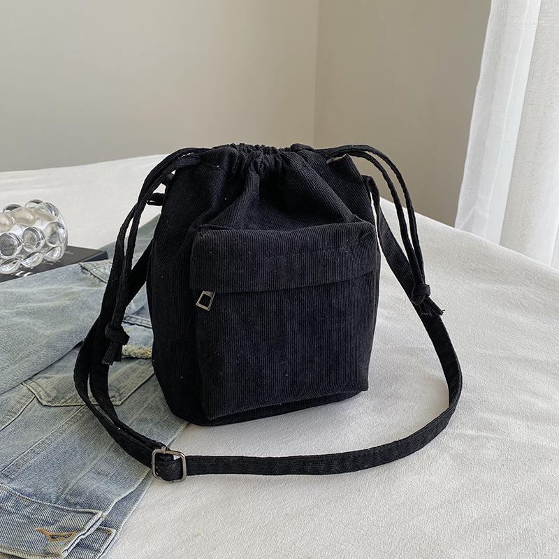 2025 NEW Bag Solid Color Corduroy Simple All-match Drawstring Bucket Retro Shoulder Western Style Messenger For Women zhanyishengli