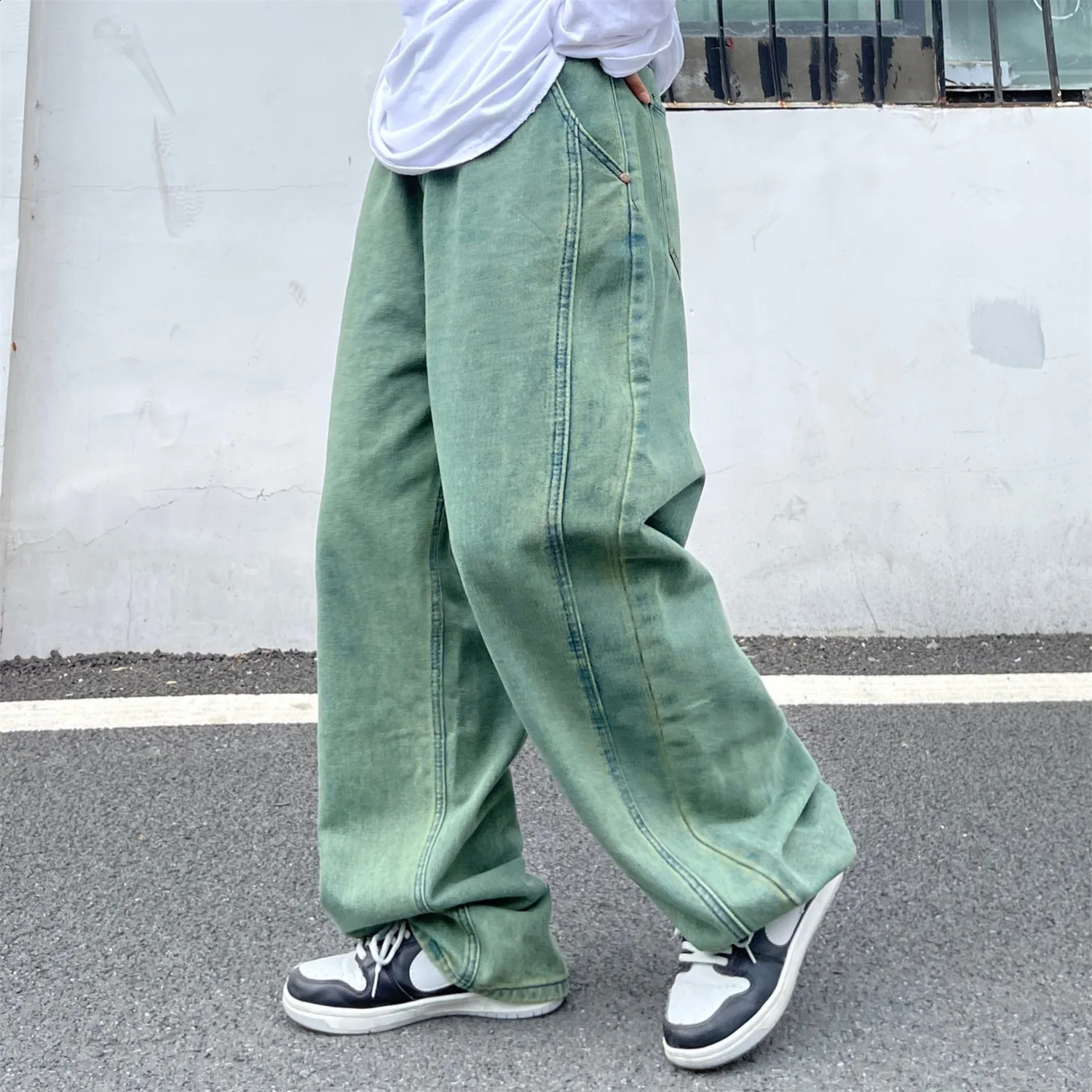 Harajuku Style Straight Jeans Mens Y2k Streetwear Trend Green Purple Trousers Casual Baggy Wide Leg Jeans Denim Pants 240816