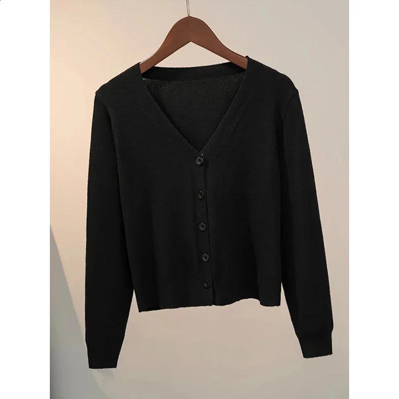Sweater knitted cardigan button jacket autumn winter long sleeve casual short tops for women sweater Grey White 240819