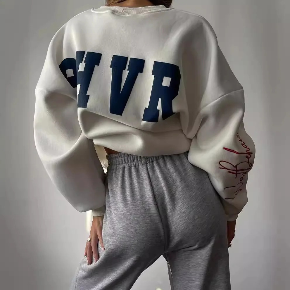 Early Autumn Korean Womens Fashion Letter Printing Round Neck Loose Plus Wool Hoodie 240814