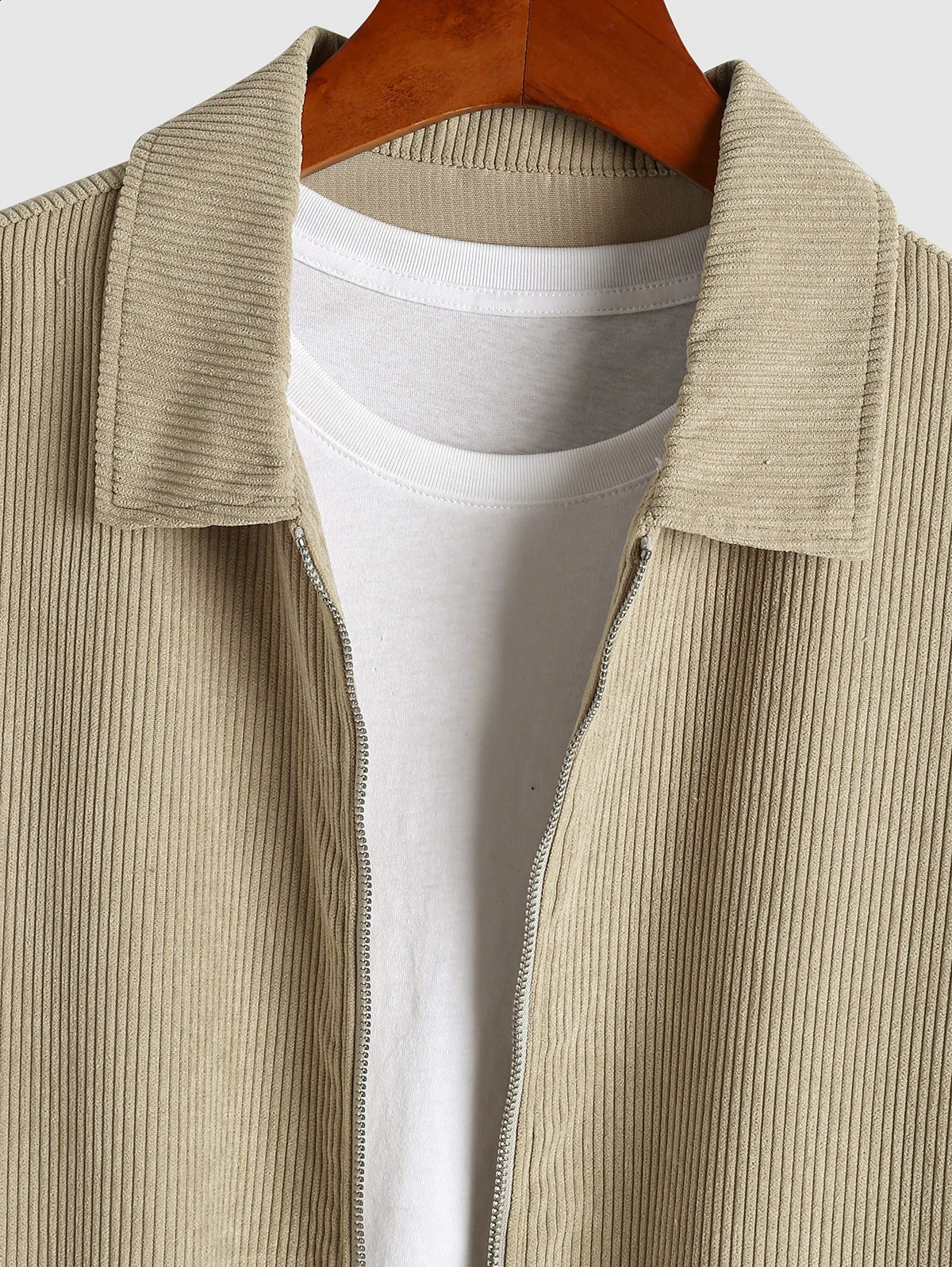 Mens Basic Minimalist Style Solid Color Zipper Collar Denim Jacket 240816
