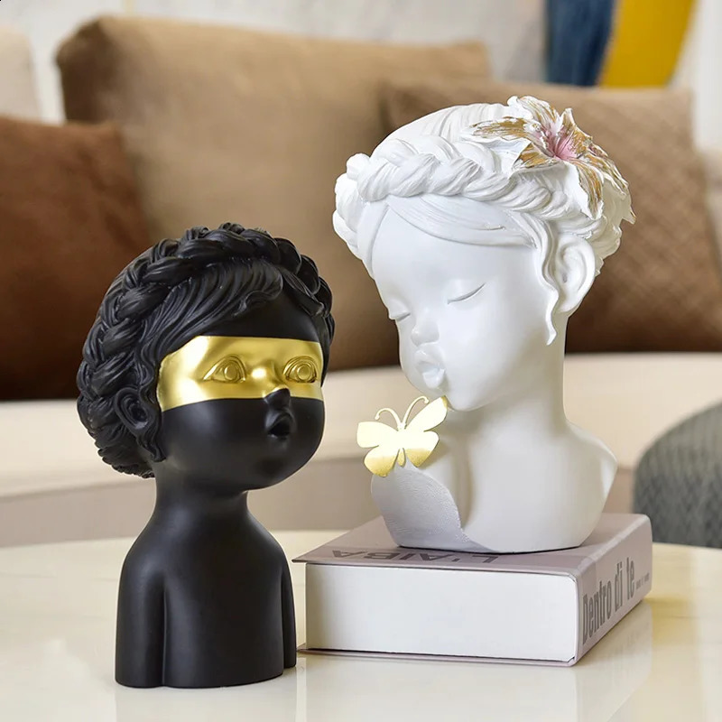 Nordic Creative Girl Butterfly Statue Baby Angel Sculpture Resin Modern Urban Crafts Living Room Ornaments Home Decor Figurine 240920