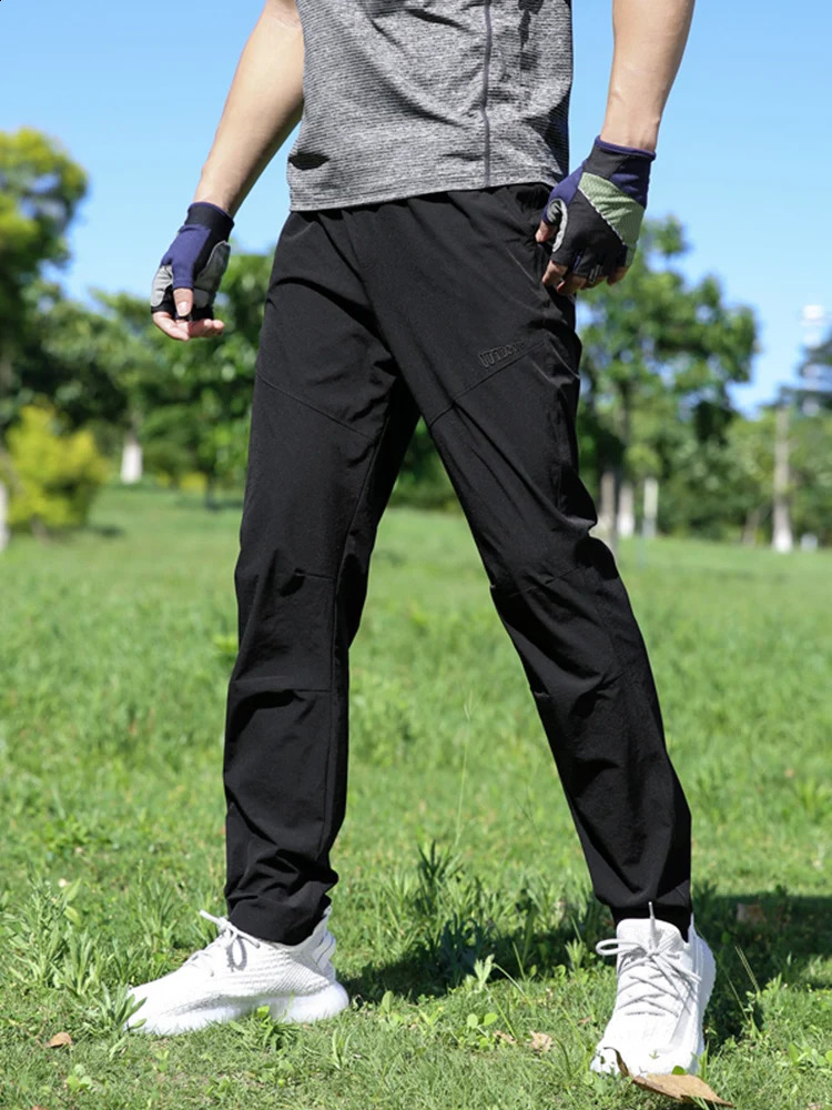 Summer Light Thin Sweatpants Men Breathable Quick Dry Outdoor Sport Golf Trousers Male Stretch Nylon Casual Long Track Pants 240816