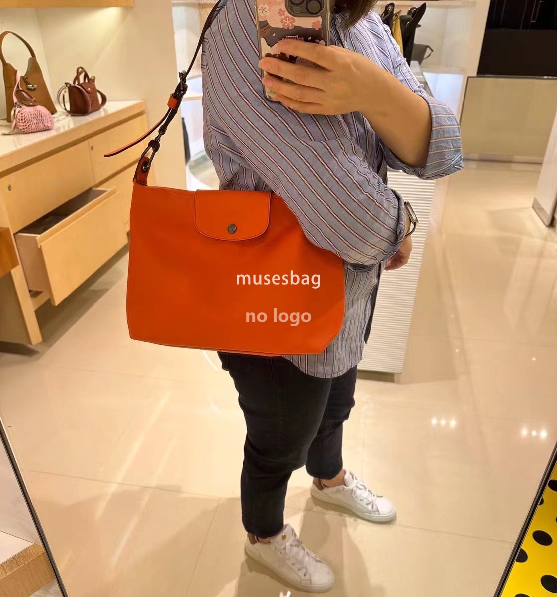 New high quality large capacity Armpit Tote Commuter crossbody Handbag Stylish single shoulder handbag for women