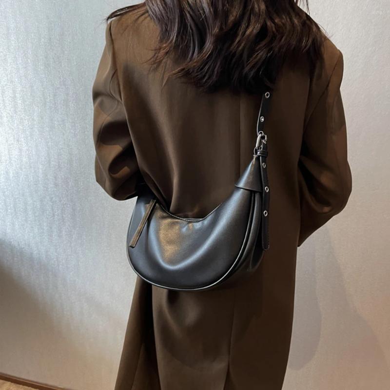 Bag Women Fashion Sling Adjustable Strap PU Leather Satchel Casual Half Moon Fashionable Tote Large Capacity Travel Bags