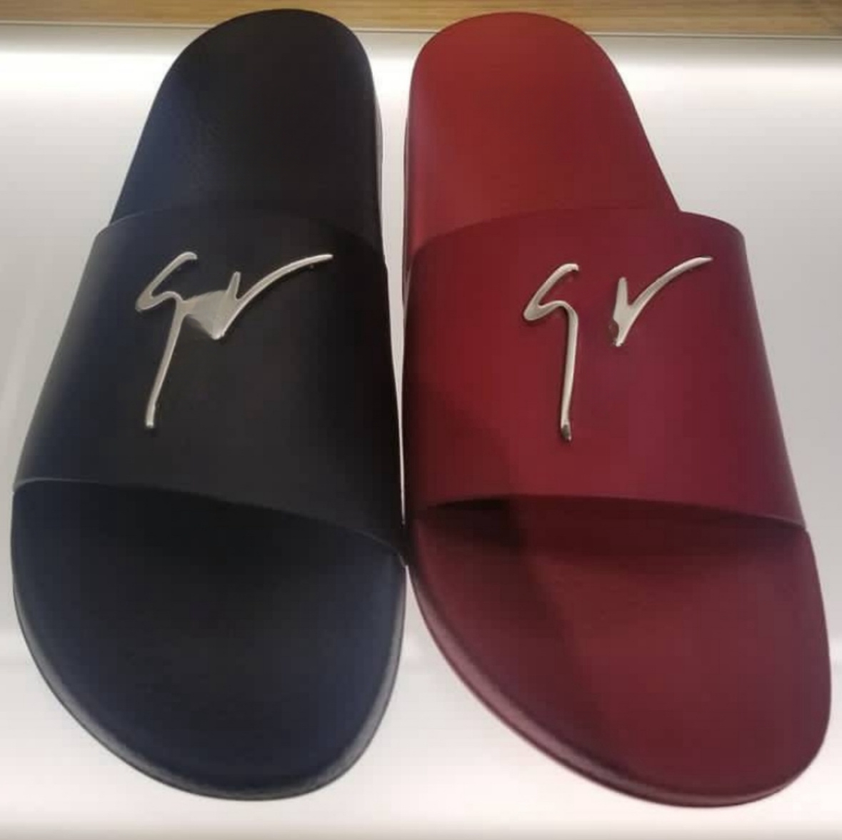 Designer Women Leather Sandal Summer Man Flat Giuseppee Zanottii Slider Formal Leather Strap Buckle Shoe woman Quilted Breathable Pumps Beach flip flops Size 35-46