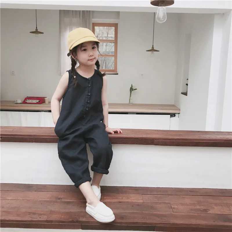 2024 summer new unisex childrens all inclusive Korean style linen sleeveless baby boy and girl jumpsuit childrens clothing casual Trouser W240806