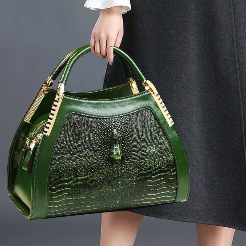Genuine leather pattern handbag Women middle-aged female mother shoulder messenger multi-layer large bag 240816 c35d 4