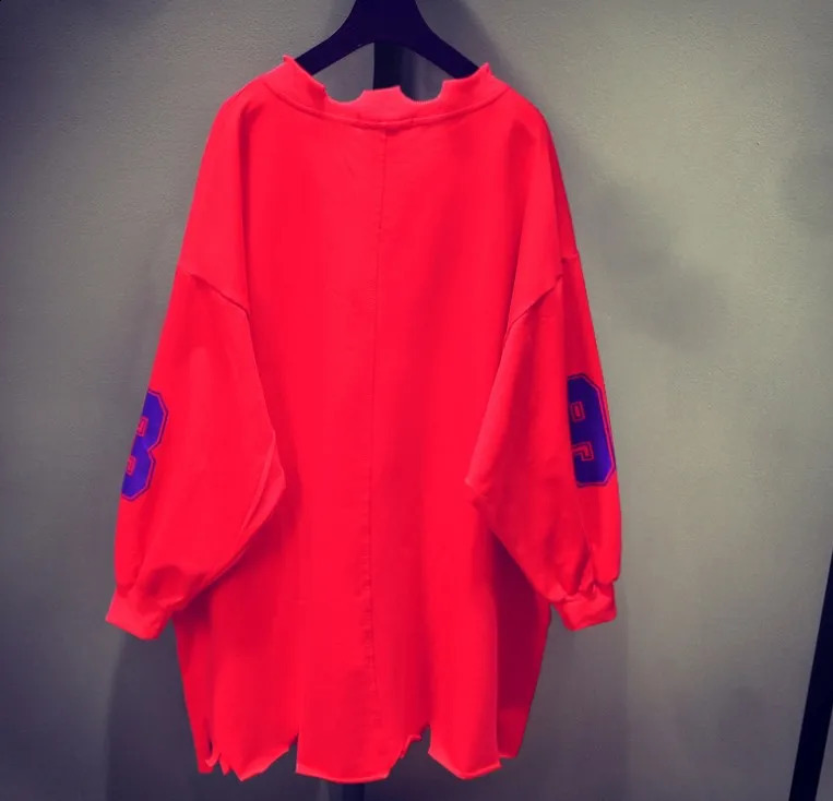 Tear loose sweatshirt for women in spring summer and autumn medium length Vneck printed with letters student shirt lazy hoodie 240814