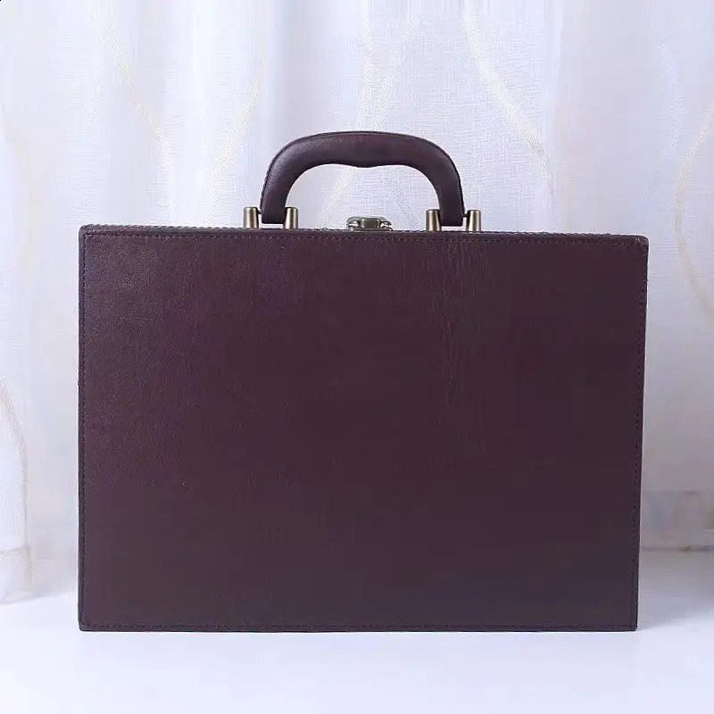 Cover Style Briefcase Mens Handheld Leisure Insurance Contract Document Storage Box 34X24X8.5CM 240816CJ