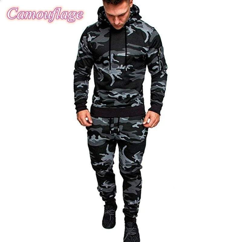 Sports Fashion Mens Fashion Hoodies Suits Camouflage Clothing Style Jacket Outdoor Tracksuit Sets/Pants/Tops 240819