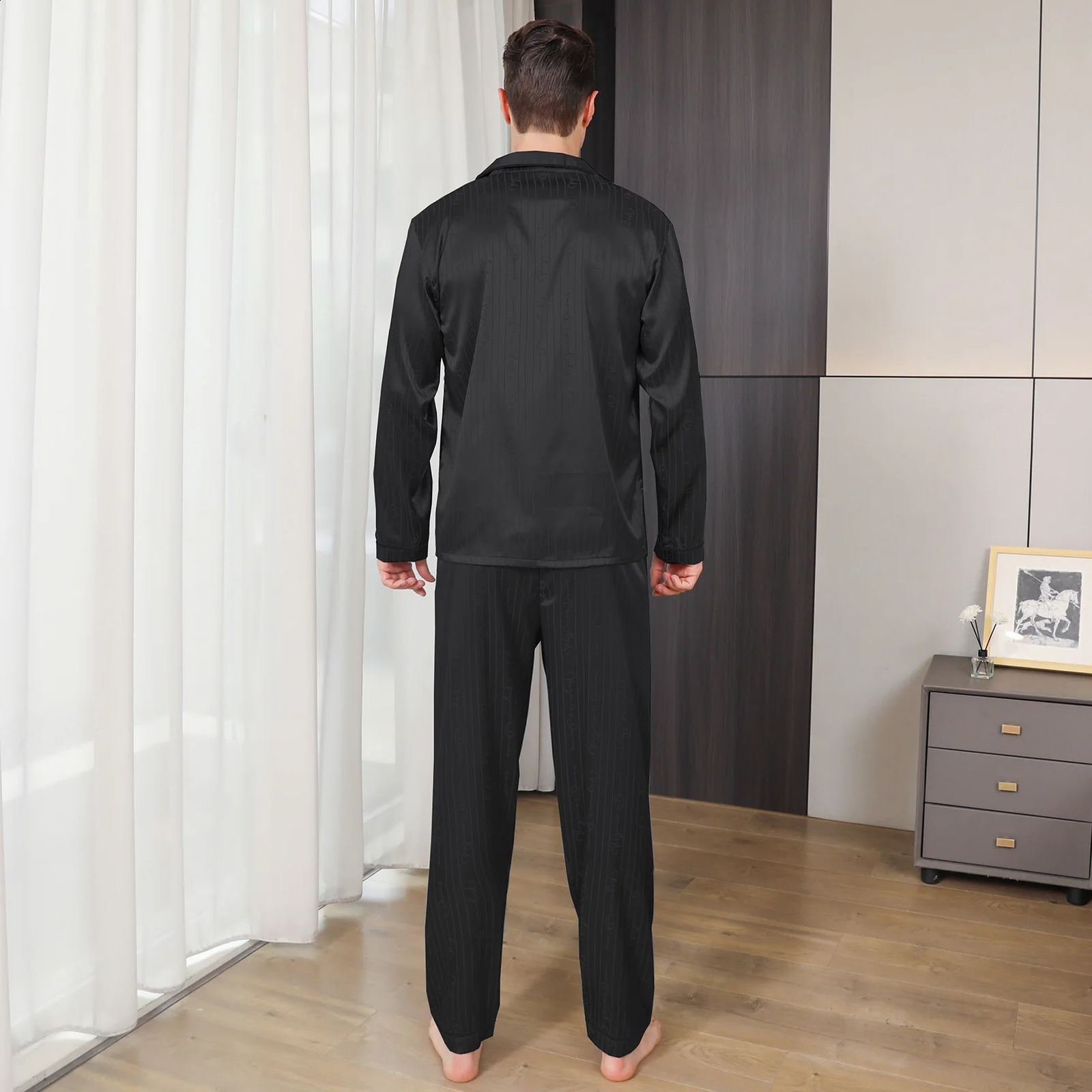 Mens long sleeves summer ice beautiful home clothes mens spring and autumn casual thin cardigan can wear out two suits 240819