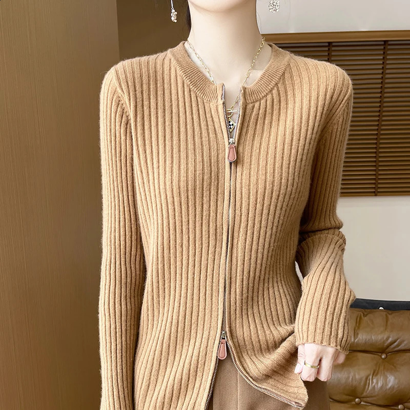 Womens Cardigan Autumn/Winter 100% Pure Wool Sweater Thickened Casual Zipper Knitted Clothes Round Neck Fit Tops Basic Blouse 240824