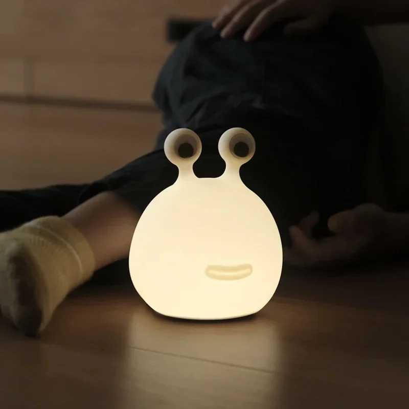 Cartoon Slug LED Night Light Bedroom Sleep Eye Protection Silicone Bedlight Baby Feeding Desk Lamp Room Decoration Toy W240816