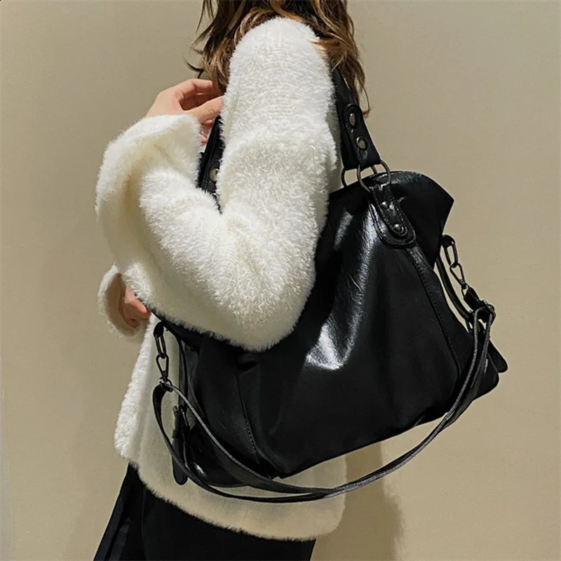 Classy Soft Leather Large Womens Bags High Capacity Shoulder Bag Fashion Female Bag Big Shopper Tote Handbag 240816