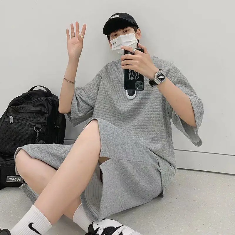 Mens Summer Waffle Two Piece Set Half Sleeve T-shirt Shorts Casual O-neck Hong Kong Style Loose Sports Fashion Suit 3 Colors 240816