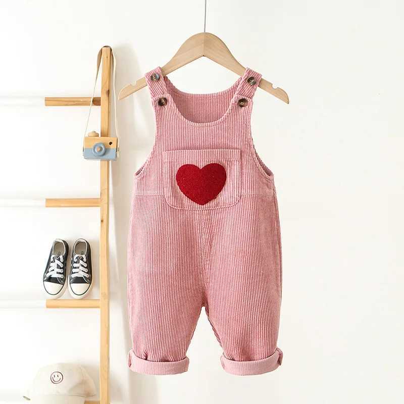 2024 New Baby Clothing Girls Embroidered Love Corduroy Jacket Retro Boys Ribbon Suspension jumpsuit Loose Children Trousers W240806