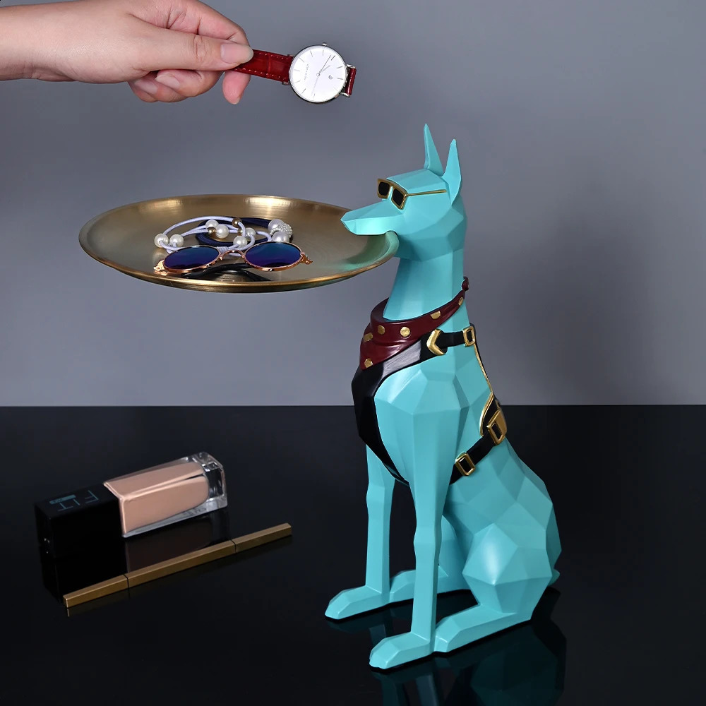 Resin Art Dog Statue Butler with Tray for Keys Jewelry Holder Doberman Pinscher Sculptures Living Room Decoration Table Ornament 241105