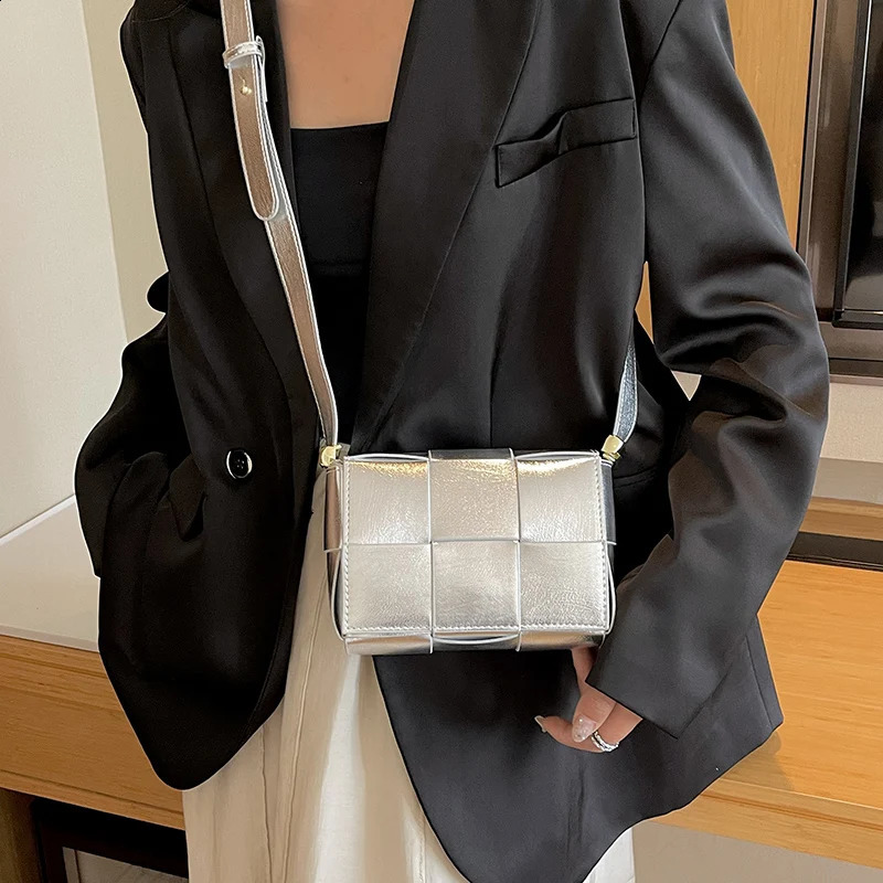 Top Shoulder Bag Woven Bags For Women Leather Fashion Messenger High Quality Crossbody Purse Trendy 240816