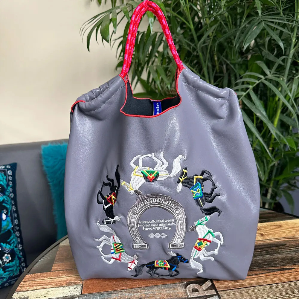 Horse Embroidery Tote Bags for Women Flower Shoulder Bag er Hawaiian Eco Bag Handbags Donuts PU Leather Shopper Purses 240819