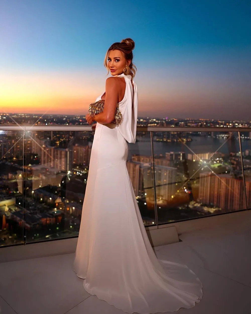 White Sexy Mermaid Evening Dress High Neck Backless Long Prom Formal Party Gown Celebrity Wear Robe De Soiree Custom Made