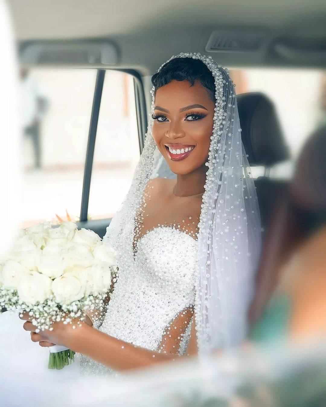 Mermaid Wedding Dress Pearls Beaded Bridal Gowns Sheer Neck Custom Made Long Sleeve Bride Lace Up Sweep Train Vestido De Novia 0218