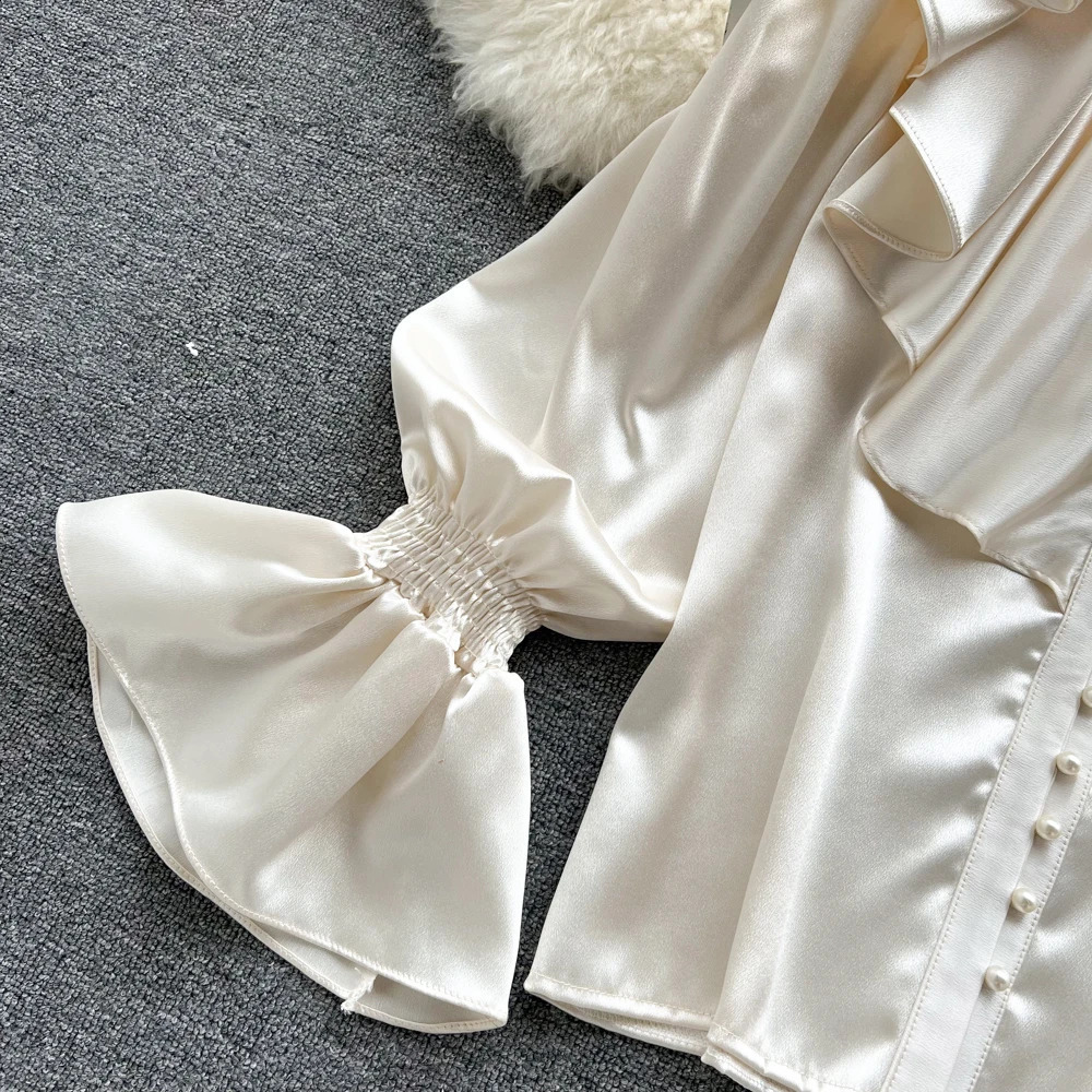 Elegant Retro Ruffle Shirt Puff Long Sleeve Korean Fashion Sweet Top Womens Unique Gothic Spring and Autumn 240819