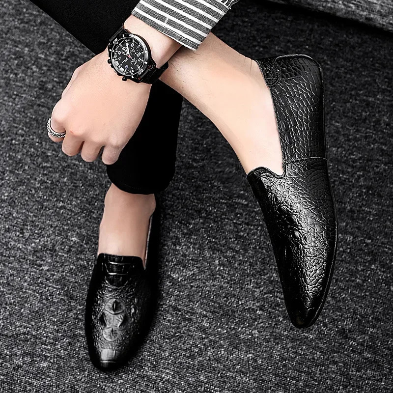 Men Shoes Moccasins genuine Leather Casual Driving slip on Shoes fashion Men Loafers outdoor Moccasins Italian Shoes for Men L5 240809