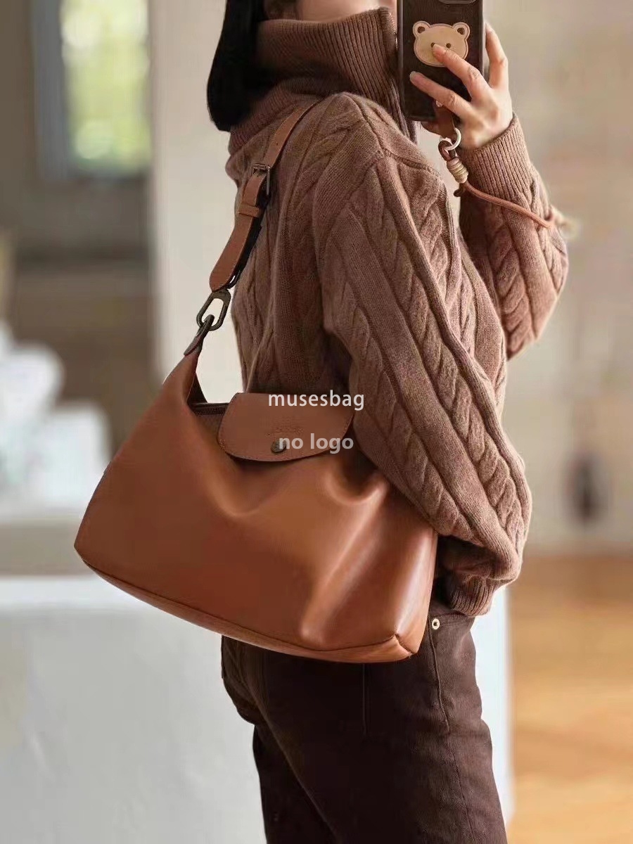 New high quality large capacity Armpit Tote Commuter crossbody Handbag Stylish single shoulder handbag for women
