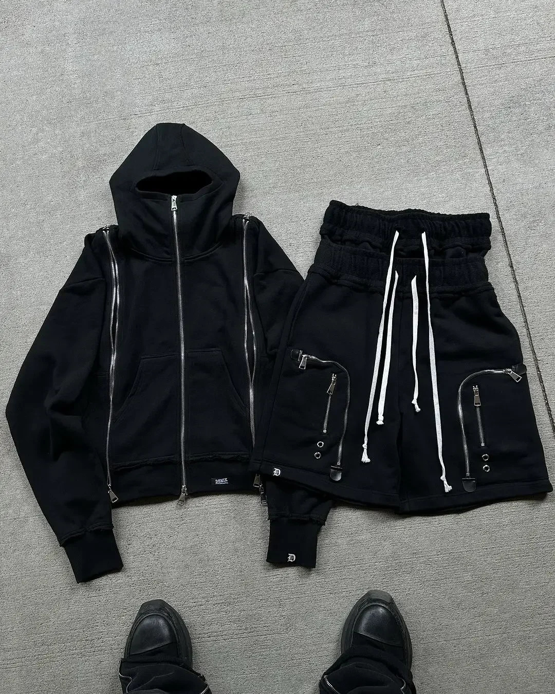 Mens Hoodie Set Shorts Y2k Product Style Pocket Fashion Casual Two Piece American Harajuku Gothic Street Clothing 240819
