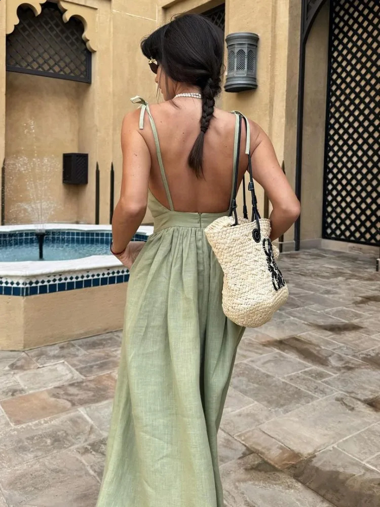 TARUXY Sexy Backless Beach Dress For Women V Neck Splice Folds Long Dresses Womens Party Elegant Bandage Maxi Sundress Female 240816